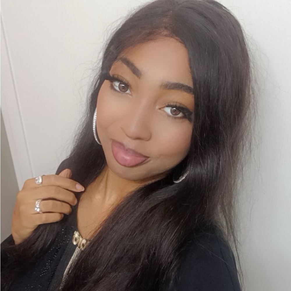 Meet your Posher, Serena